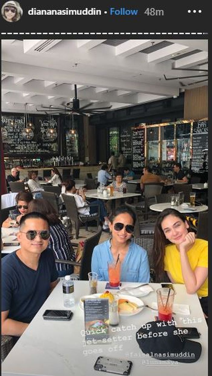 Belum pulang ke Indonesia, Luna Maya kepergok makan bareng keluarga Faisal Nasimuddin di Malaysia.