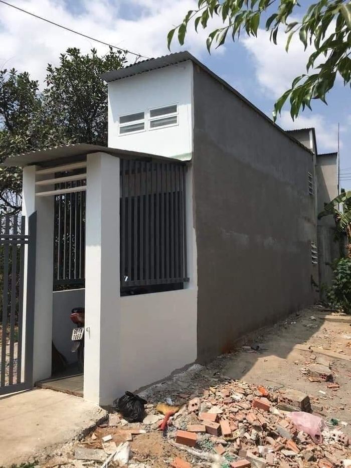 Rumah Unik Hanya Lebar 1 Meter Viral di Medsos