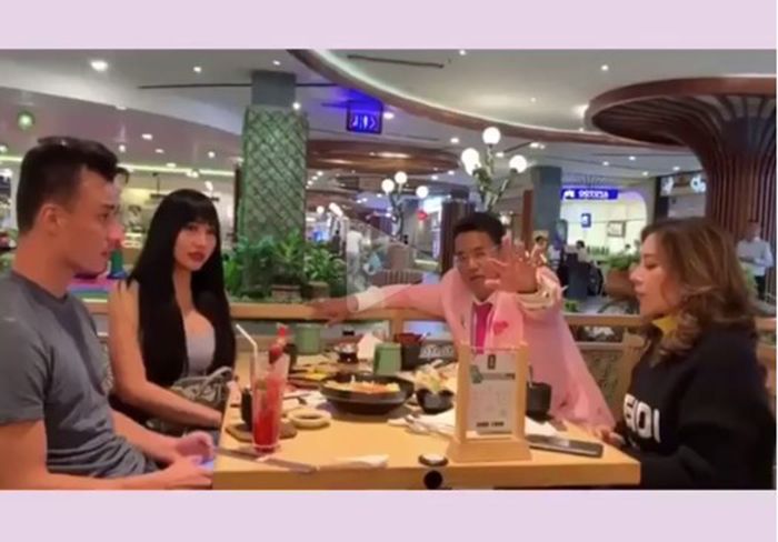 Makan Bareng Hotman Paris, Ini Deretan Gelagat Aneh Pacar Tampan Lucinta Luna