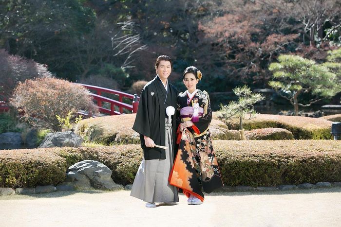 Kompak Posting Foto Prewedding di Jepang, Ini Arti