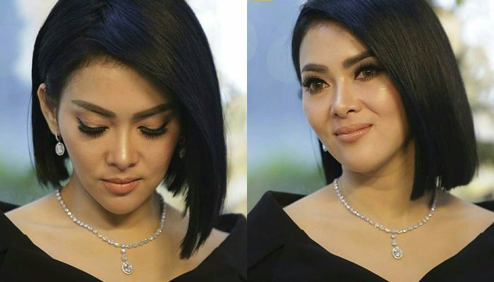 Gaya rambut pendek Syahrini saat jumpa pers pernikahan dengan Reino Barack