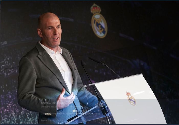 Zinedine Zidane resmi kembali sebagai pelatih Real Madrid.