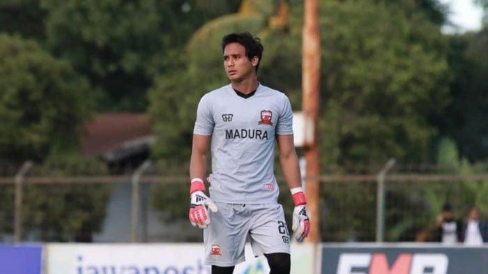 Kiper Madura United, M Ridho 