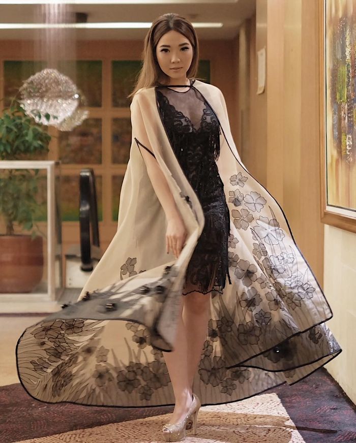 Digosipkan Dekat dengan Wijaya Saputra, Ini Beda Gaya ...