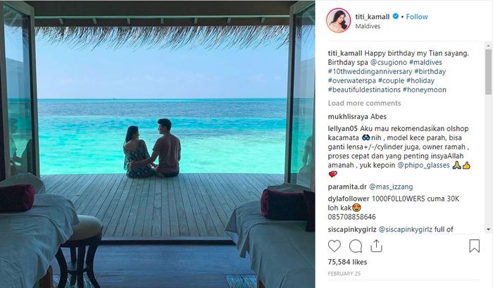 unggahan Instagram Titi Kamal saat liburan ke Maldives.