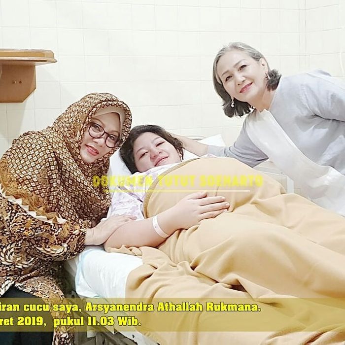 Sekar tampak sehat usai melahirkan