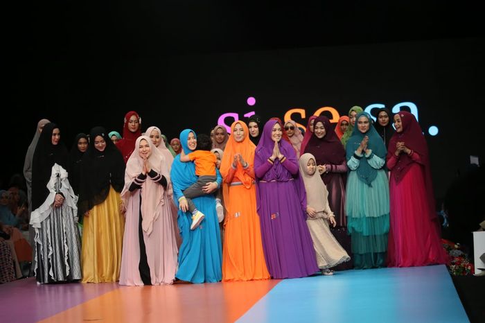 Koleksi 80 set busana muslimah syar'i bertajuk 'The Journey' dari Si.Se.Sa