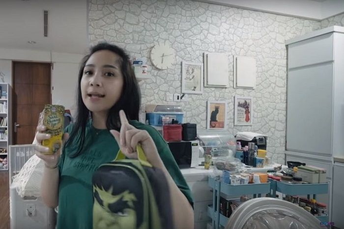 Berada di Rumah Mewahnya Bersama Raffi Ahmad, Inilah Dapur Nagita Slavina yang Bernuansa Serba Putih, Kok Berantakan?