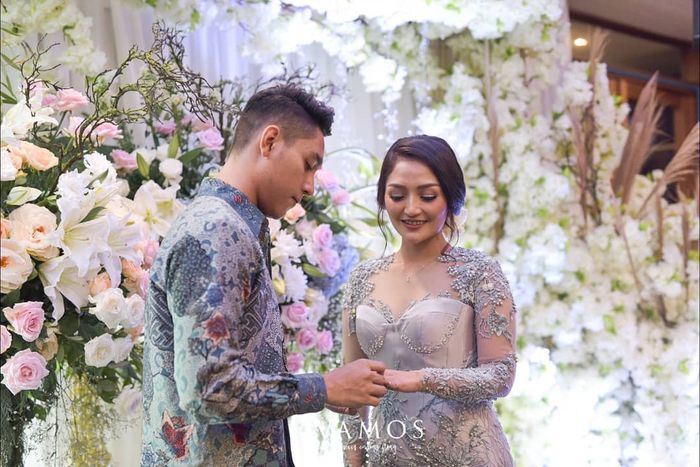 Prosesi lamaran Siti Badriah