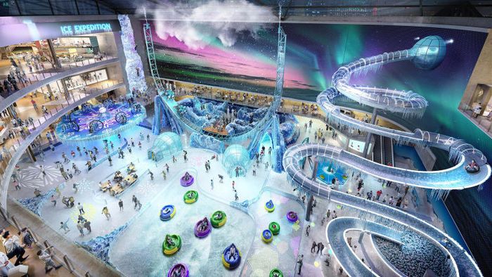 Melanjutkan tradisi ruang mal Dubai yang menantang atraksi yang menantang iklim, Dubai Square akan menampilkan taman petualangan tertutup bertema musim dingin. (cnn.com)