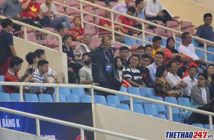 Pelatih timnas U-23 Vietnam, Park Hang-seo terlihat hadir saat laga Indonesia Vs Thailand pada laga perdana grup K Kualifikasi Piala Asia U-23 2020 di Stadion My Dinh, Hanoi, Vietnam.