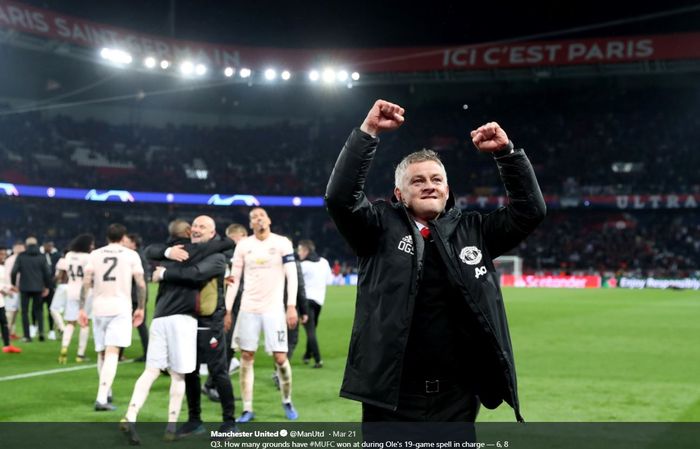 Ekspresi pelatih Manchester United, Ole Gunnar Solskjaer.