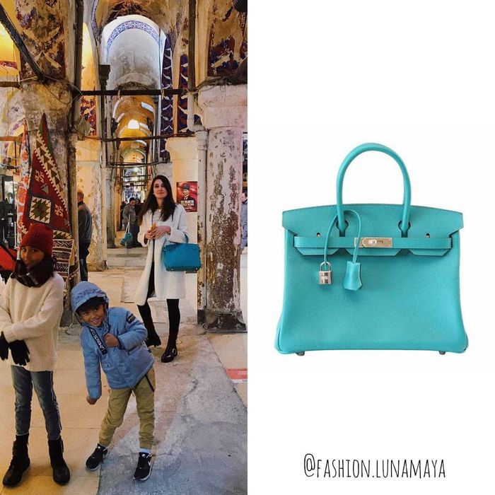 Tas mewah branded yang dikenakan Luna Maya saat foto bareng Susi Pudjiastuti
