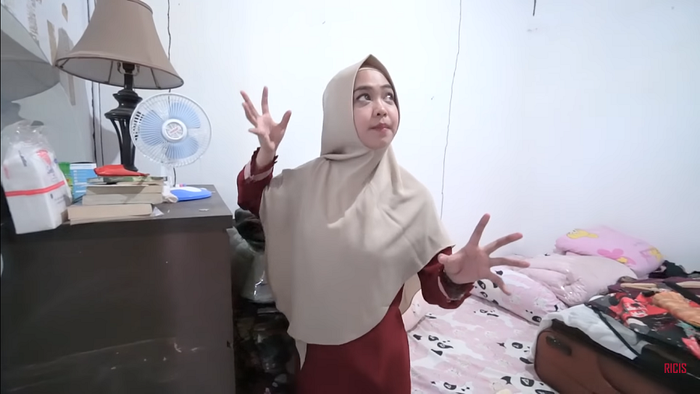 .