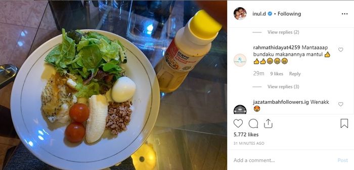 Sarapan sederhana seorang Inul Daratista
