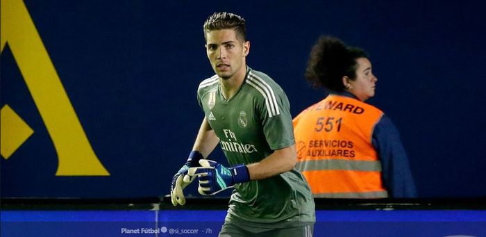 Kiper Real Madrid, yang kini dipinjamkan ke Racing Santander, Luca Zidane.