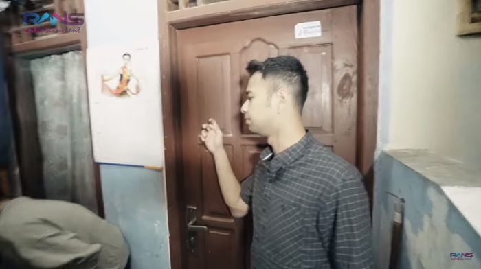Tampak depan rumah petak Merry