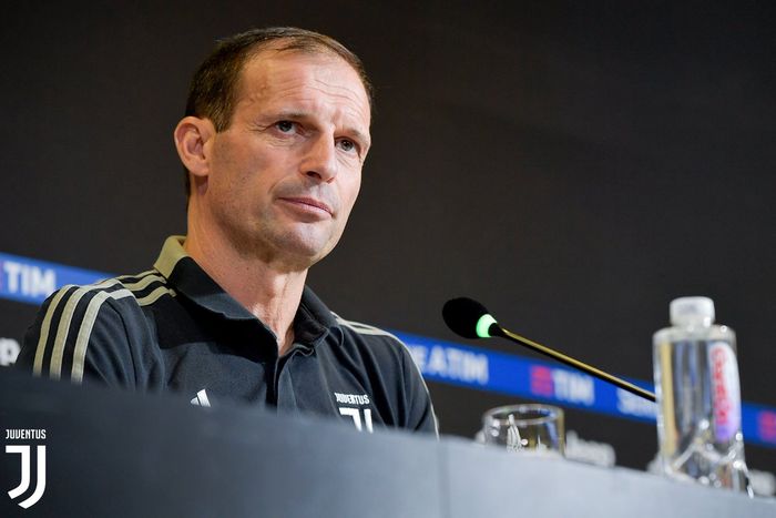 Pelatih Juventus, Massimiliano Allegri berbicara jelang laga kontra AC Milan dalam giornata ke-31 Liga Italia di Allianz Stadium Turin, 6 April 2019.