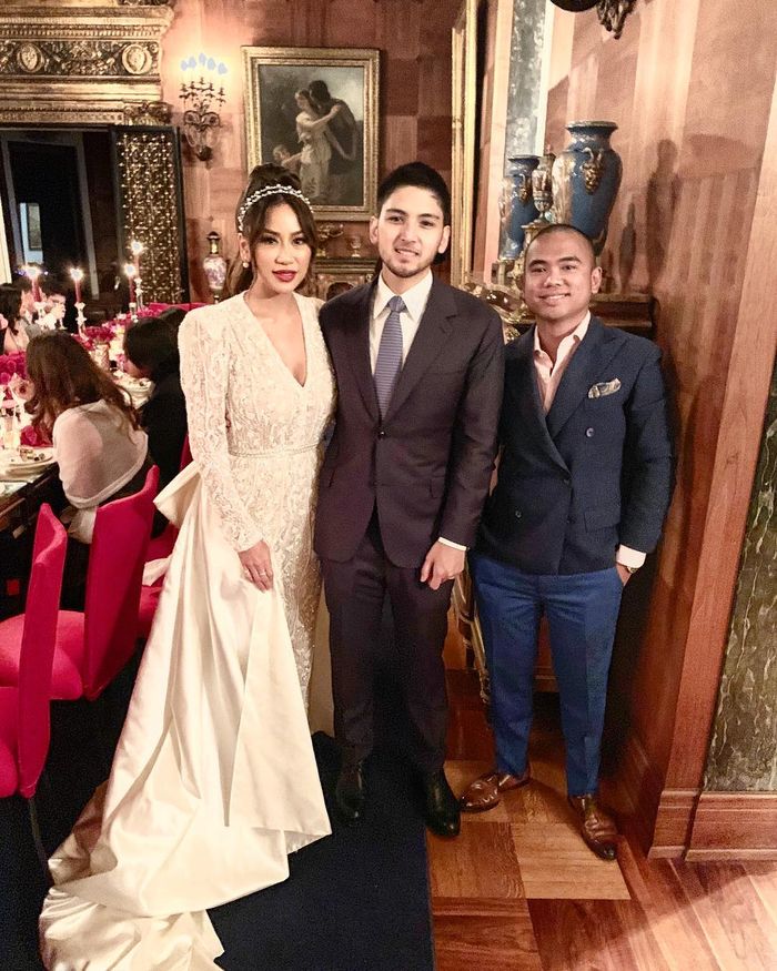 Frank Hutapea menjadi salah satu undangan di resepsi pernikahan Adit dan Kezia