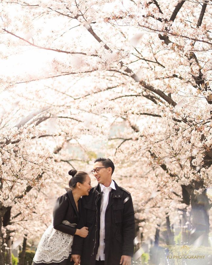 Yuanita Christiani mengaku sangat bersemangat menikmati momen liburan bersama suami di Jepang