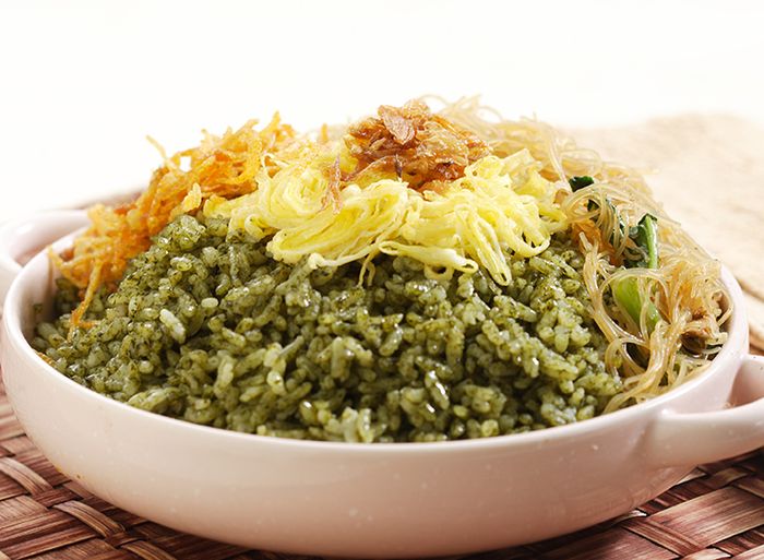 Resep Nasi Uduk Hijau Enak, Menu Sarapan Dan Bekal yang Cantik Dan Lezat