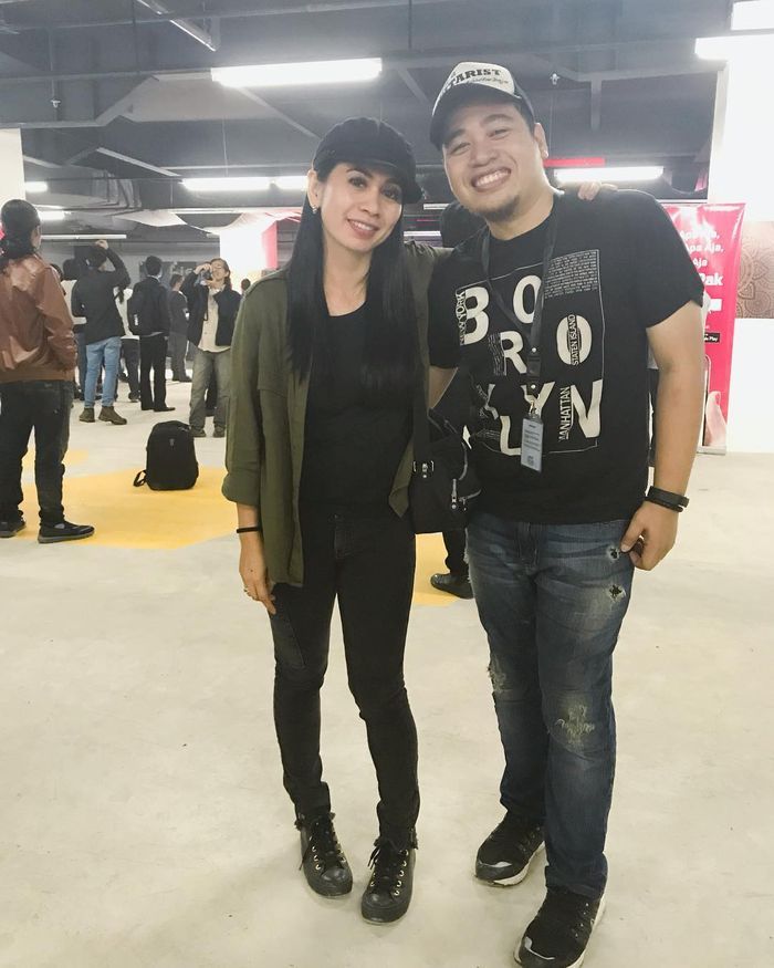 Sering Menjadi ART di Sinetron, Tak Disangka Kehidupan Asli Ana Pinem Suka Gaul Bersama Sosialita