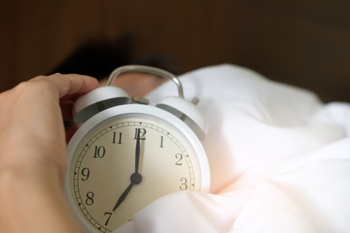 Tidur cukup bisa hilangkan perut buncit