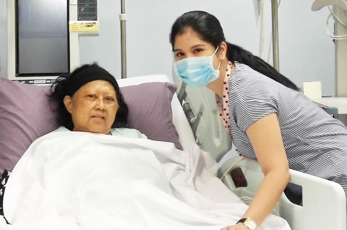 Annisa Pohan dan Ani Yudhoyono