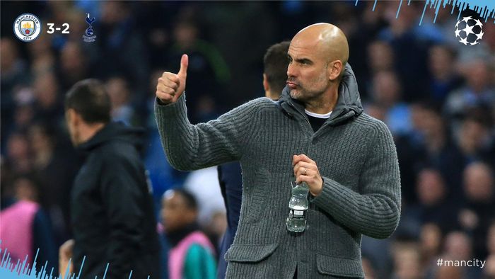 Ekspresi pelatih Manchester City, Pep Guardiola, dalam laga leg kedua perempat final Liga Champions melawan Tottenham Hotspur di Stadion Etihad, Rabu (17/4/2019).