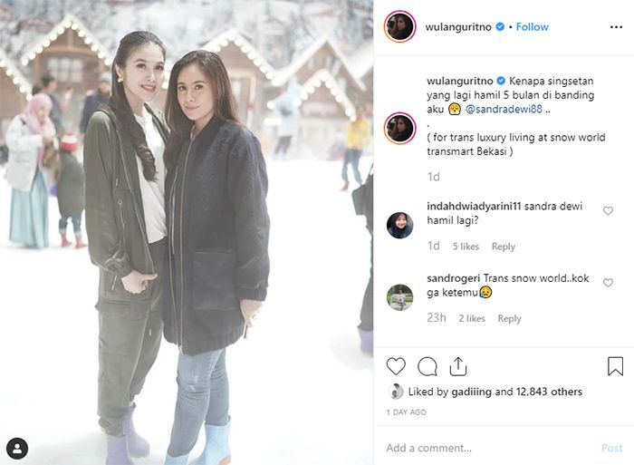 Dikabarkan Hamil 5 Bulan, Bentuk Perut Sandra Dewi Saat Foto dengan Wulan Guritno Malah Bikin Warganet Geger