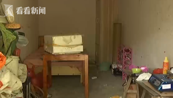 Tempat tinggal ibu Wu yang sempit.