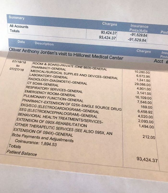 Daftar rincian biaya rumah sakit Oliver Jordan.