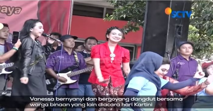 Vanessa Angel asik bergoyang di dalam Rutan