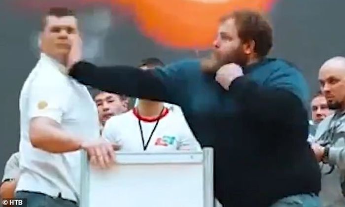 Kompetisi Paling Brutal dari Rusia