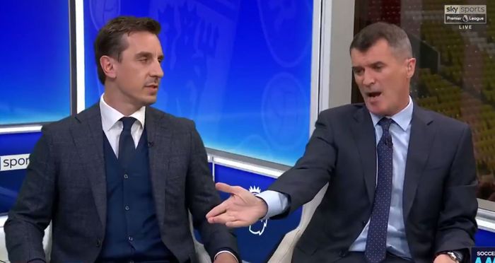 Dua mantan pemain Manchester United, Gary Neville dan Roy Keane, berargumen di studio Sky Sports saat menganisis Derbi Manchester, Kamis (25/4/2019) dini hari WIB.