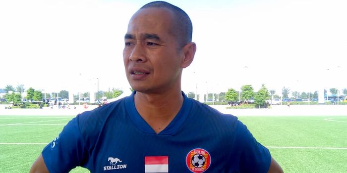 Mantan striker timnas Indonesia, Kurniawan Dwi Yulianto, resmi menjadi pelatih Sabah FA.