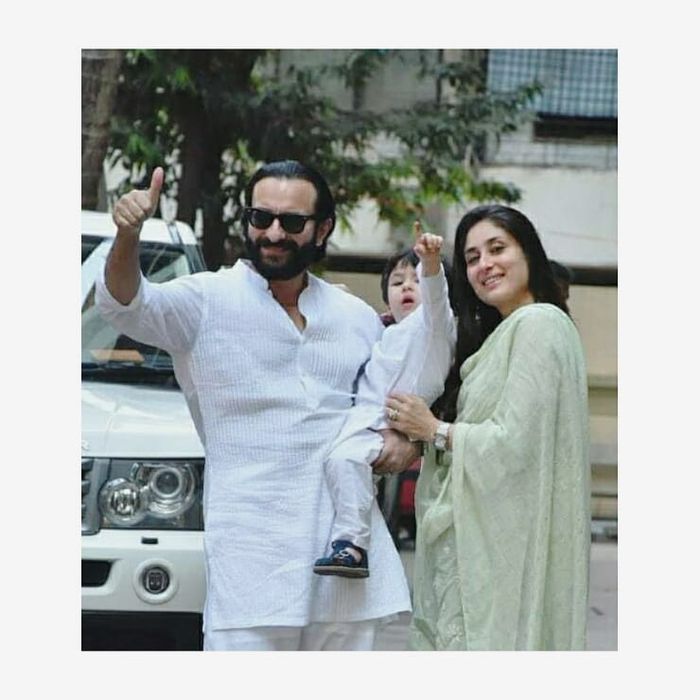 Saif Ali Khan bersama Kareena Kapoor dan anaknya