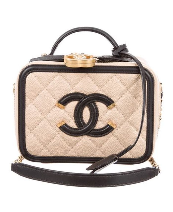 Tas Chanel favorit <a href='https://manado.tribunnews.com/tag/sandra-dewi' title='Sandra Dewi'>Sandra Dewi</a>