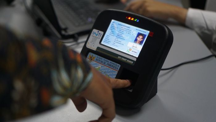 Voting Artinya / Polling Pilgub 2020 Rohidin Mersyah Menang Telak Duta