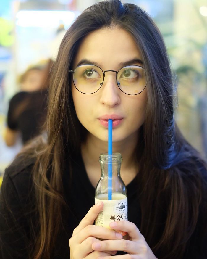 Profil Singkat Stephanie Poetri Dougherty, Putri Titi DJ ...