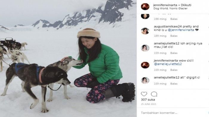 Jennifer Winarta Saat Liburan ke Alaska