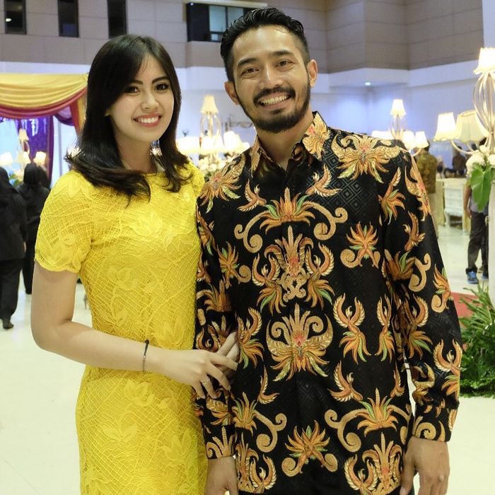 Bak roller coaster, pernikahan <a href='https://manado.tribunnews.com/tag/arfita-dwi-putri' title='Arfita Dwi Putri'>Arfita Dwi Putri</a> dan <a href='https://manado.tribunnews.com/tag/yama-carlos' title='Yama Carlos'>Yama Carlos</a> sudah berkali-kali diterpa konflik.