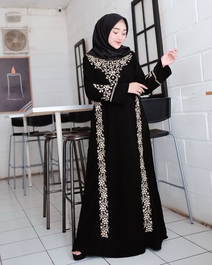 Model Gamis Abaya Hitam  Polos