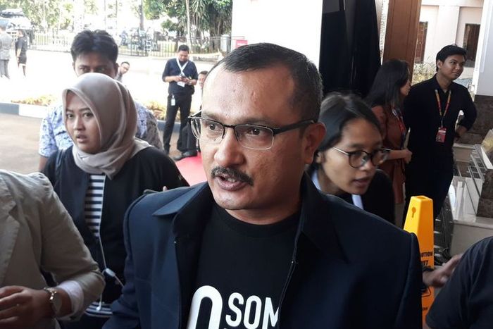 
Juru bicara Badan Pemenangan Nasional pasangan Prabowo Subianto-Sandiaga Uno (BPN) Ferdinand Hutahaean di Hotel Sultan, Jakarta, Minggu (17/2/2019).