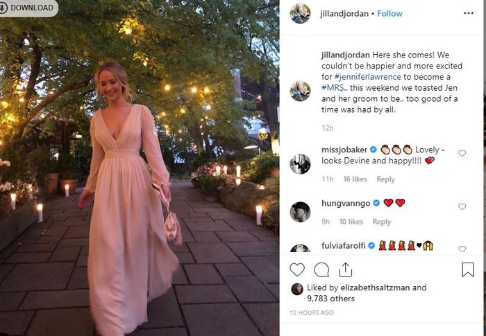 Postingan penampilan Jennifer Lawrence