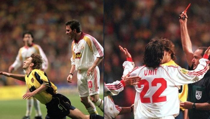 Playmaker Galatasaray, Gheorghe Hagi, meluncurkan pukulan pada kapten Arsenal, Tony Adams, hingga dirinya terjatuh dalam final Piala UEFA pada 17 Mei 2000 di Stadion Parken, Copenhagen, Denmark.