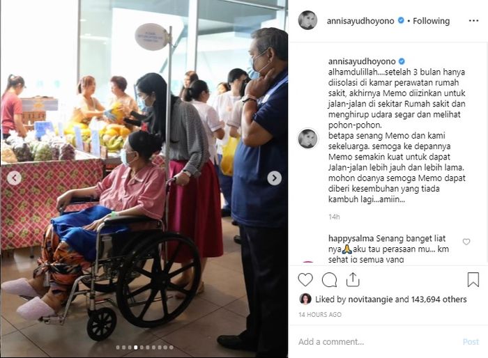 Lirikan Ani Yudhoyono terhadap buah pasca keluar kamar rumah sakit
