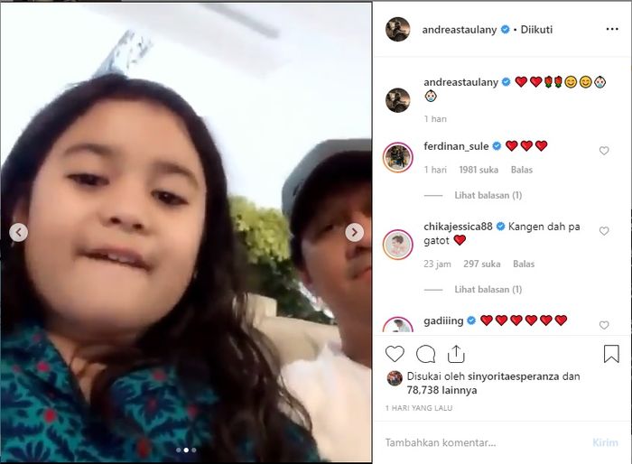 Andre Taulany saat temani sang anak nyanyi