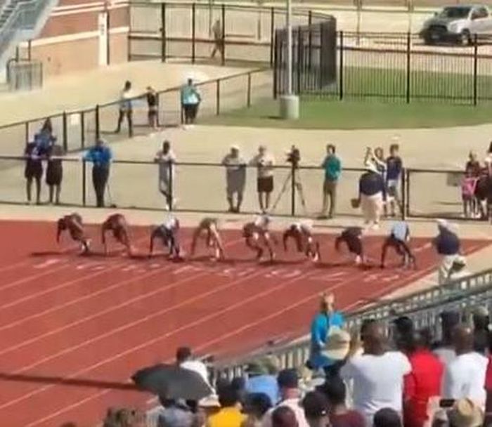 Ikuti Lomba Lari Sma Remaja Texas Ini Hampir Pecahkan Rekor Usain Bolt Sebagai Manusiatercepat Di Dunia Semua Halaman Wiken