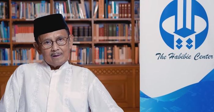 Melalui Youtube, BJ Habibie sampaikan pesan kebangsaan untuk Indonesia jelang pengumuman hasil rekapitulasi Pemilu 2019 pada 22 Mei 2019.